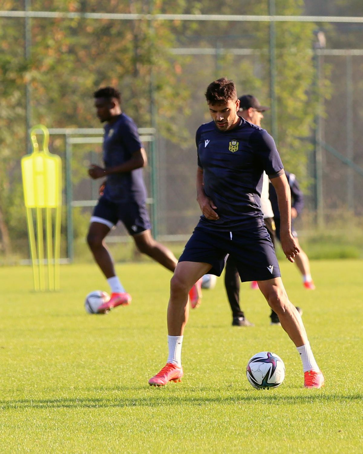 Oussama Haddadi: 'Türkiye'deki futbol seviyesi Fransa'dan iyi'