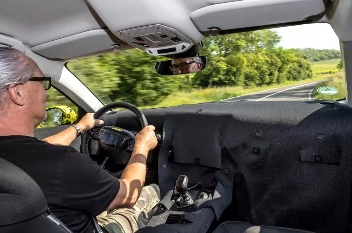 Yeni Opel Astra için son testlere geçildi