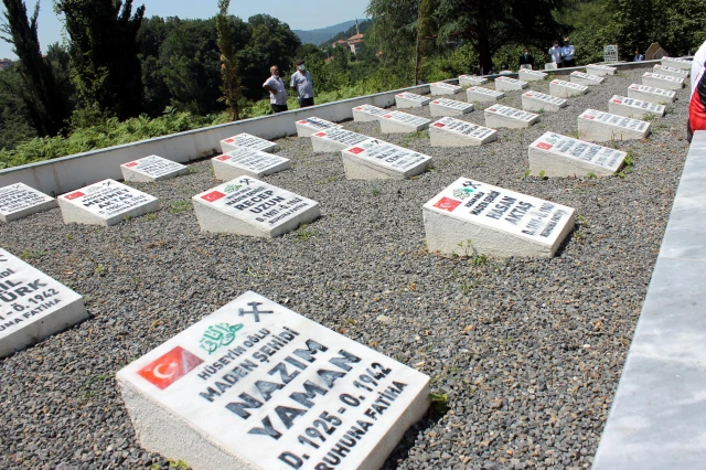 Zonguldak'ta grizu patlamasında ölen 63 madencinin mezarının bulunduğu şehitlik yenilendi