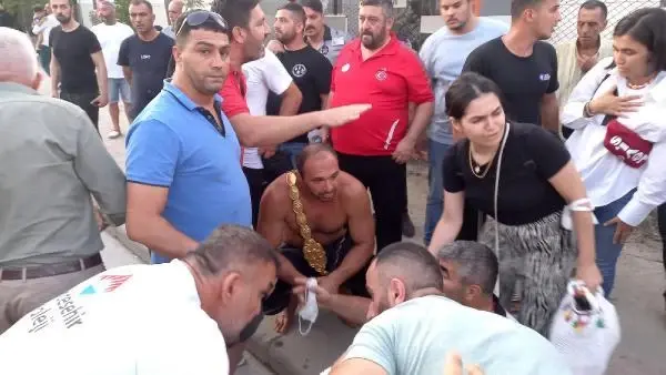 BAŞPEHLİVAN ALİ GÜRBÜZ, 'HAMAM' RİTÜELİNİ BOZMADI