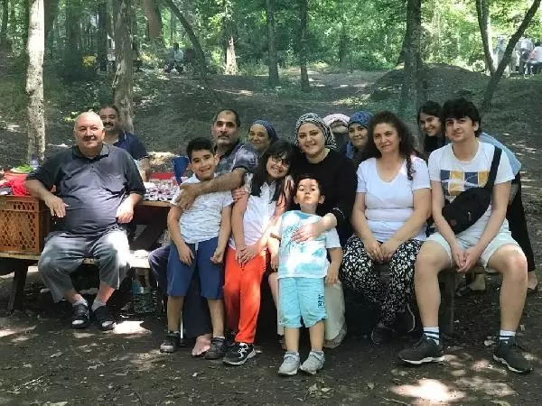 Belgrad Ormanı piknikçilerin akınına uğradı