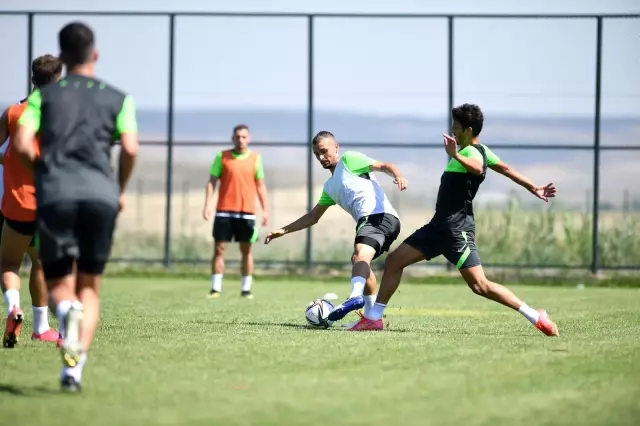 Bursaspor, yeni sezon hazırlıklarını sürdürdü