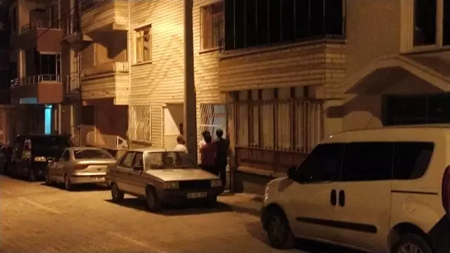 Son dakika haberleri | Çorum'da 4.2 büyüklüğündeki deprem kameraya yansıdı