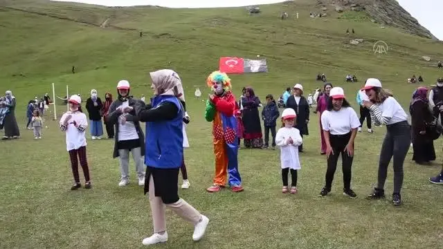 GÜMÜŞHANE - Taşköprü Yaylası'nda yayla sporları şenliği düzenlendi