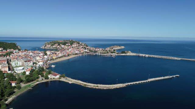 Oteller bayram öncesinde yüzde 100 doldu! 6 bin nüfuslu Amasra'ya 200 bin turist bekleniyor