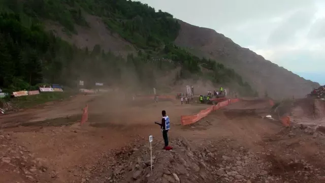 Off Road yarışları nefes kesti