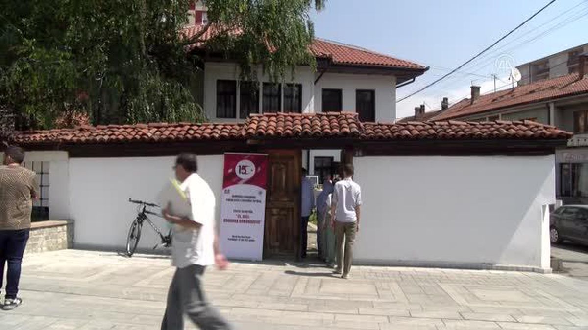 NOVİ PAZAR - AA'nın 15 Temmuz'u anlatan fotoğrafları Sırbistan'da sergilendi