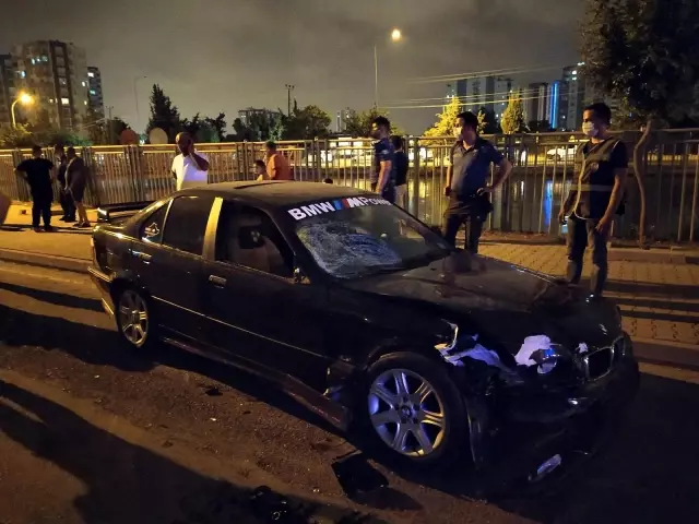 Otomobil ile çarpışan motosiklet sürücüsü hayatını kaybetti