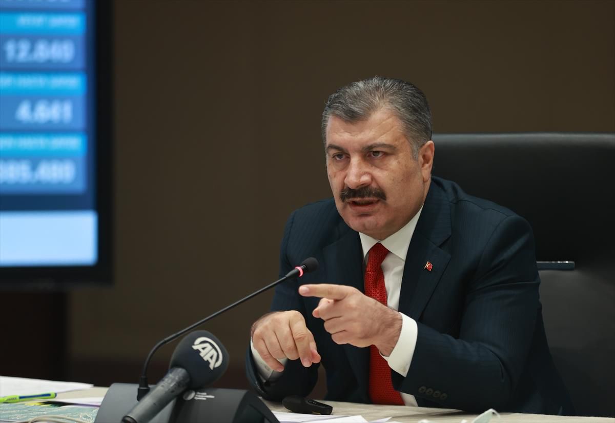 Son Dakika: Türkiye'de 12 Temmuz günü koronavirüs nedeniyle 49 kişi vefat etti, 5 bin 404 yeni vaka tespit edildi