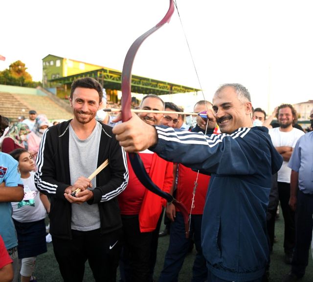 spor festivali renkli goruntulere sahne oldu 5 14262732 o