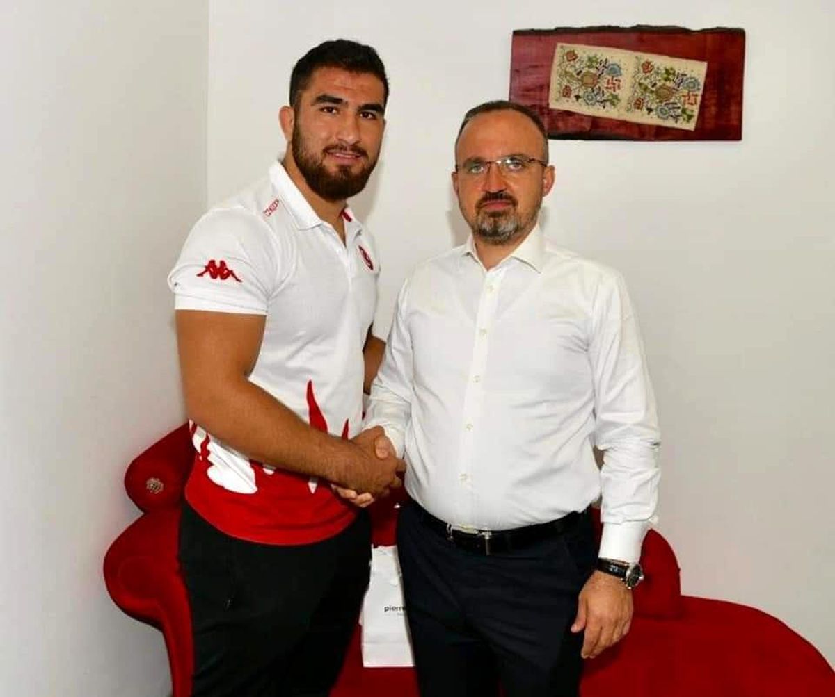 Sporda başarı tesadüf değildir