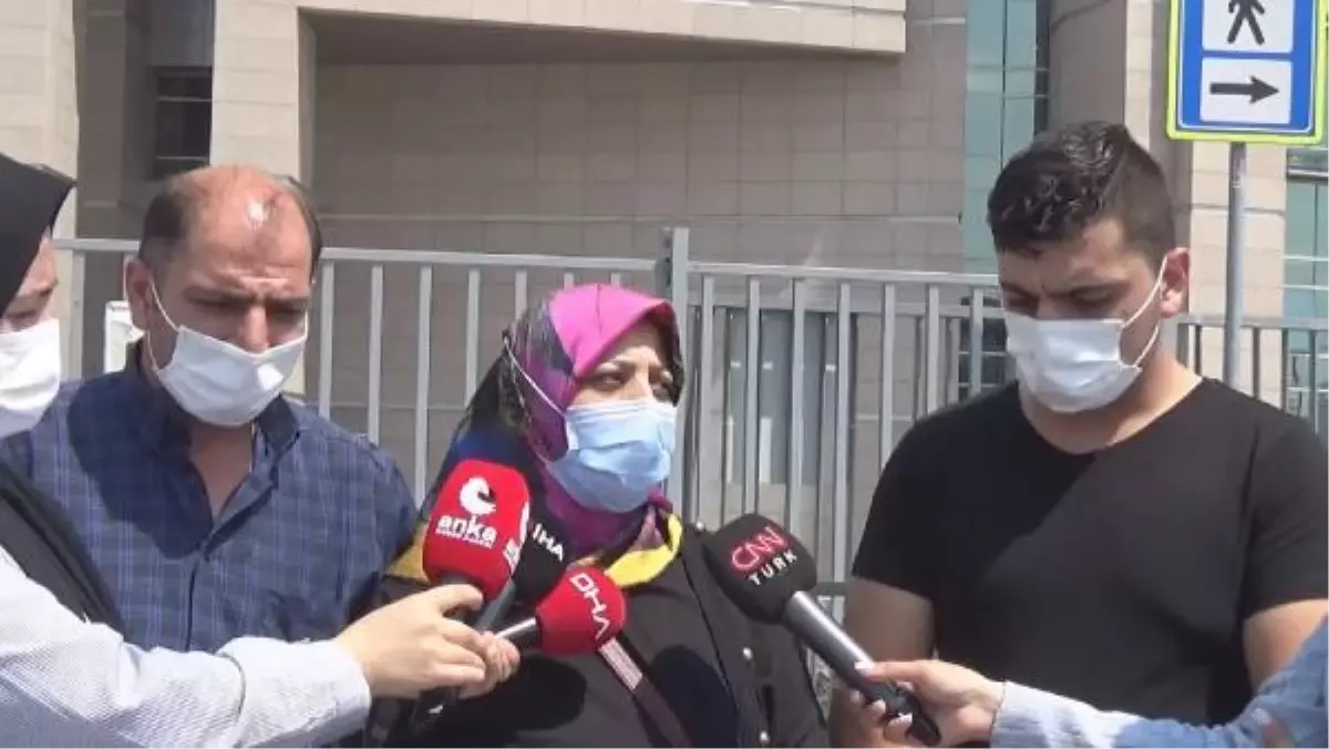 Ünlü çiftin oğlu Emre Mays'ı hastane önünde öldüren sanığın ailesi hakim karşısında
