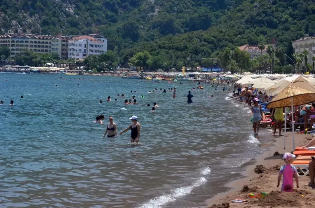 9 günlük bayram tatili turizmciler için 'Can suyu' oldu