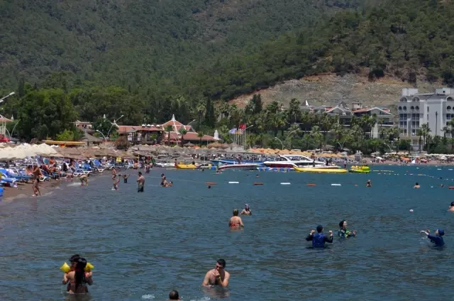 9 günlük bayram tatili turizmciler için 'Can suyu' oldu