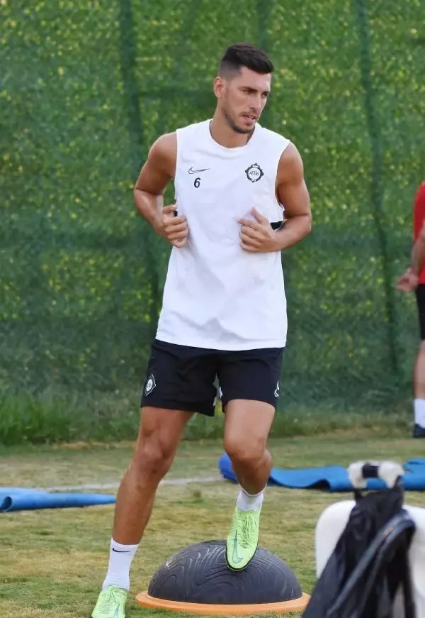 Altay'da Ceyhun sahada, Korcan yok