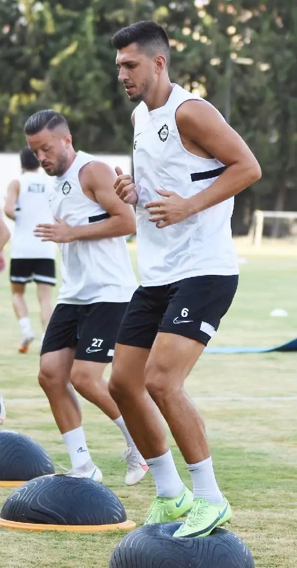 Altay'da Ceyhun sahada, Korcan yok