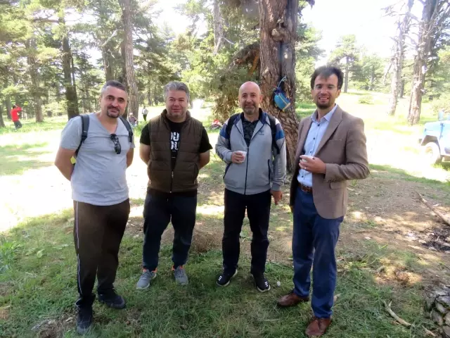 Doğa yürüyüşüyle stres attılar