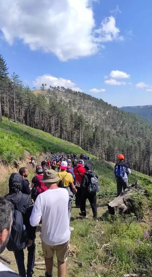 Doğa yürüyüşüyle stres attılar