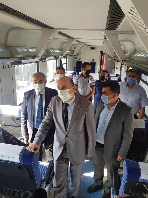 DOĞU EKSPRESİ İLE 1,5 YIL SONRA KARS'TAN ANKARA'YA SEFER