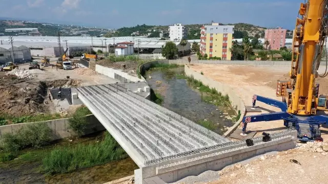 Erdemli'deki Lamos Köprüsünde sona gelindi