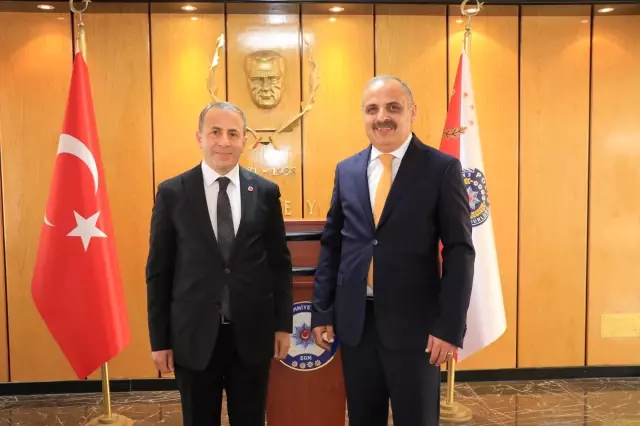 Son dakika haberi! Erzincan Emniyet Müdürü Kenan Kurt görevine başladı Son dakika haberi! Erzincan Emniyet Müdürü Kenan Kurt görevine başladı