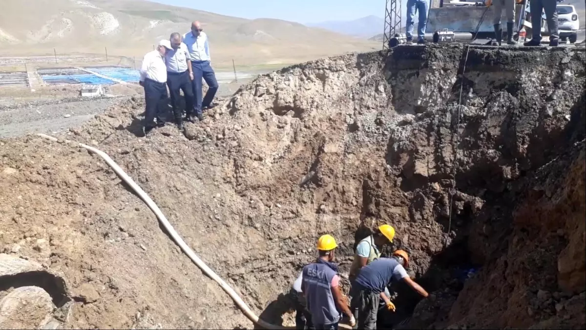ESKİ ekipleri su arızasını gidermek için seferber oldu
