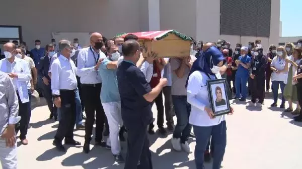 FATMA HEMŞİRE, NÖBETTE KALP KRİZİNDEN ÖLDÜ FATMA HEMŞİRE, NÖBETTE KALP KRİZİNDEN ÖLDÜ
