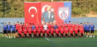 Salih Kaya: Hüseyin Eroğlu: 'Önümüzdeki süreçte Enis Destan'ın transferi gerçekleşebilir' Salih Kaya: Hüseyin Eroğlu: 'Önümüzdeki süreçte Enis Destan'ın transferi gerçekleşebilir'
