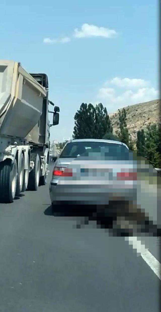 İnsanların içini sızlatan anlar! Ölü ineği arabasıyla sürüklenen şahıs, cezasız kalmadı