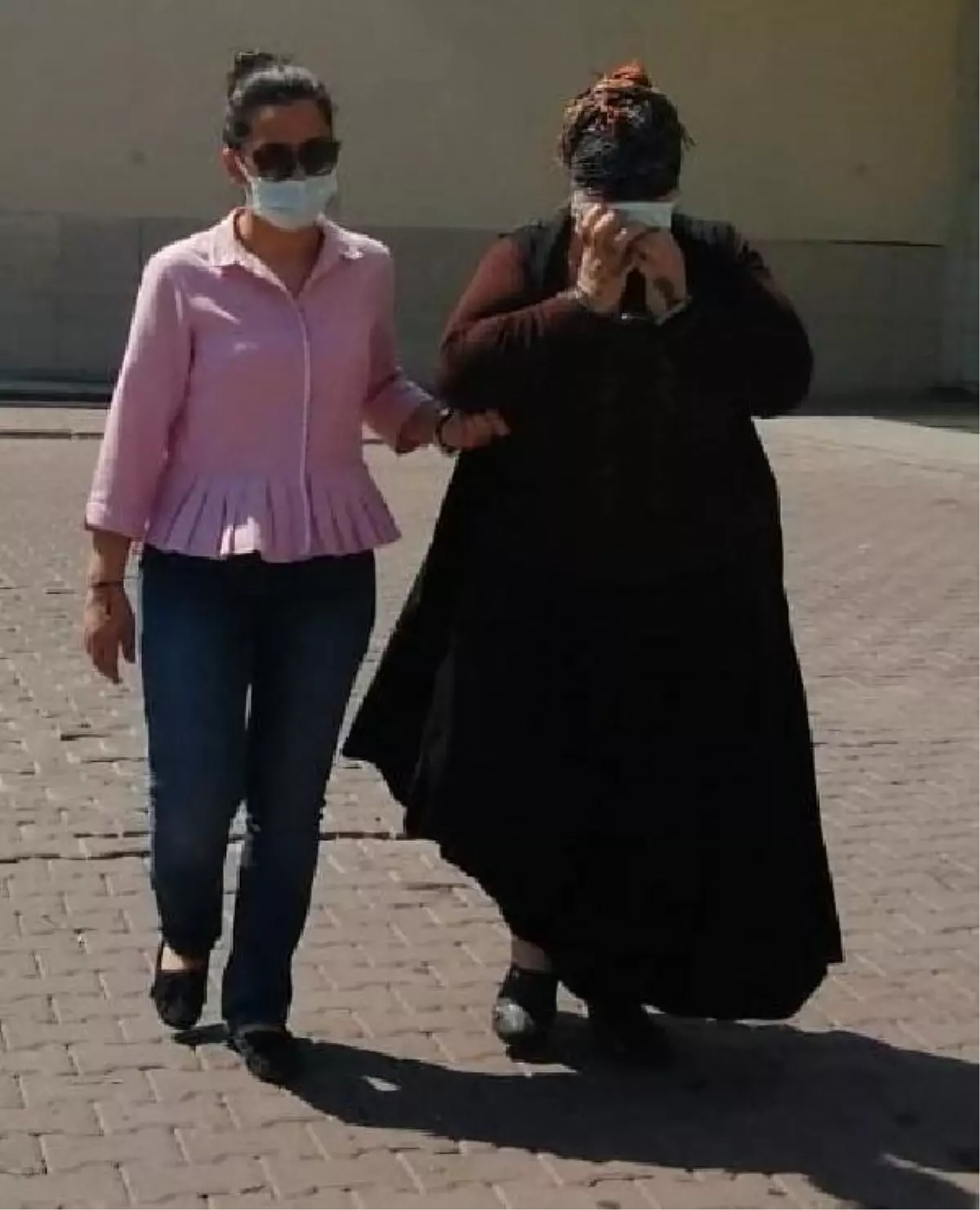 Kayseri'de uyuşturucu operasyonu: 1'i kadın 3 gözaltı