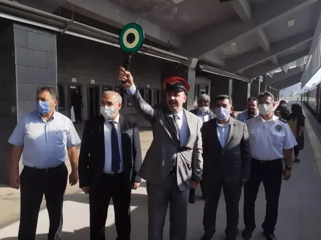 Kovid-19 nedeniyle ara verilen Doğu Ekspresi'nin Kars-Ankara seferi yeniden başladı (2) Kovid-19 nedeniyle ara verilen Doğu Ekspresi'nin Kars-Ankara seferi yeniden başladı (2)