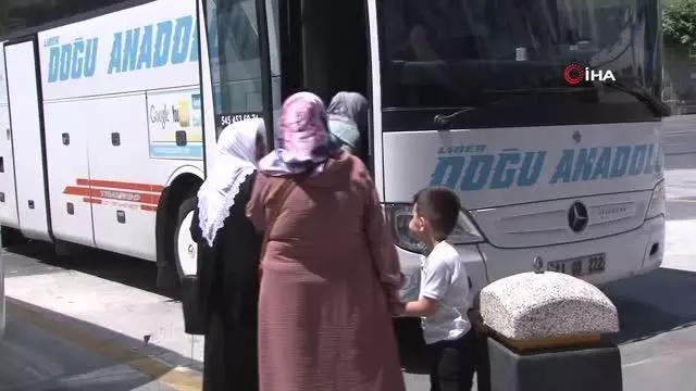 Otogarda yoğunluk başladı, erken rezervasyon öneriliyor
