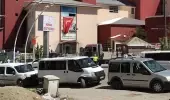 Son Dakika: Hakkari güvenlik Müdür Yardımcısı'nı şehit eden polisin, tek kadın polisi taciz ettiği ve tartışmanın bu sebeple çıktığı öne sürüldü Son Dakika: Hakkari güvenlik Müdür Yardımcısı'nı şehit eden polisin, tek kadın polisi taciz ettiği ve tartışmanın bu sebeple çıktığı öne sürüldü