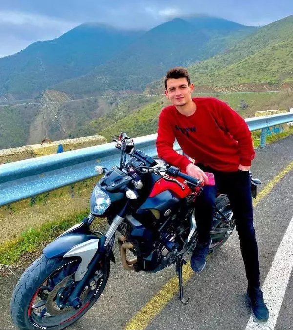 TIR'a motosikletle çarpan Batuhan öldü TIR'a motosikletle çarpan Batuhan öldü