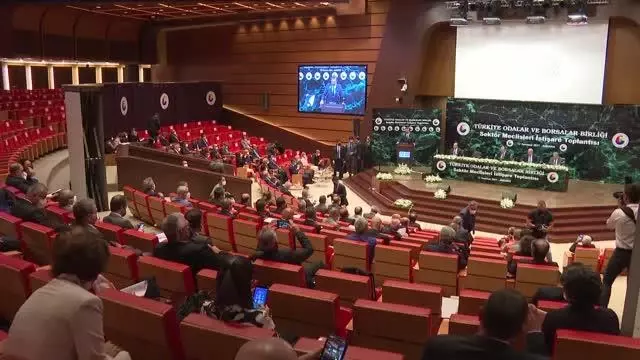 TOBB Başkanı Hisarcıklıoğlu, Türkiye Sektör Meclisleri İstişare Toplantısı'nda konuştu