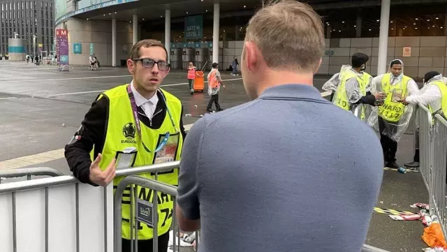 UEFA, Wembley'deki EURO 2020 finalinde yaşanan olaylar nedeniyle soruşturma başlattı
