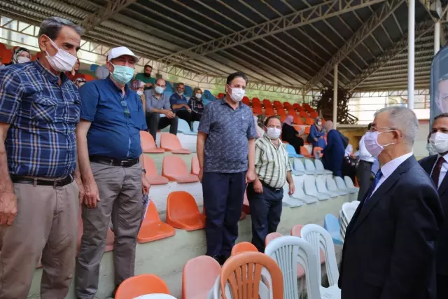 Yusufeli yeni yerleşim yerindeki hak sahiplerinin konut ve iş yerleri kurayla belirleniyor Yusufeli yeni yerleşim yerindeki hak sahiplerinin konut ve iş yerleri kurayla belirleniyor