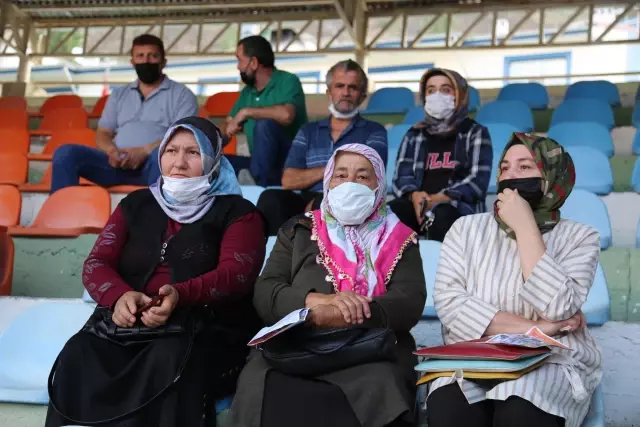 Yusufeli yeni yerleşim yerindeki hak sahiplerinin konut ve iş yerleri kurayla belirleniyor