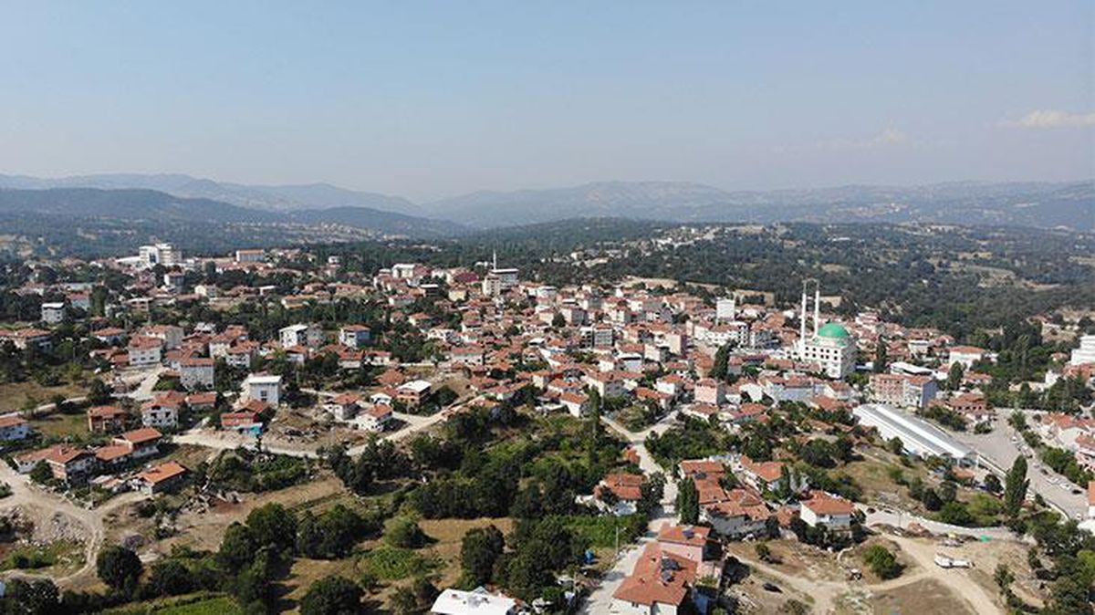 Tüm vatandaşların aşılandığı Bursa'nın Büyükorhan ilçesinde vakalar sıfırlandı