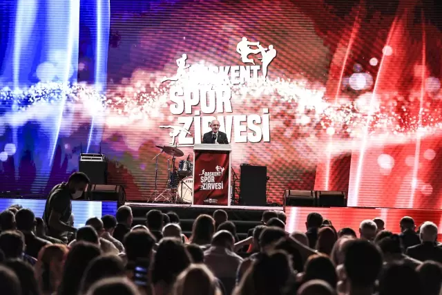 CHP Genel Başkanı Kılıçdaroğlu, Başkent Spor Zirvesi'ne katıldı