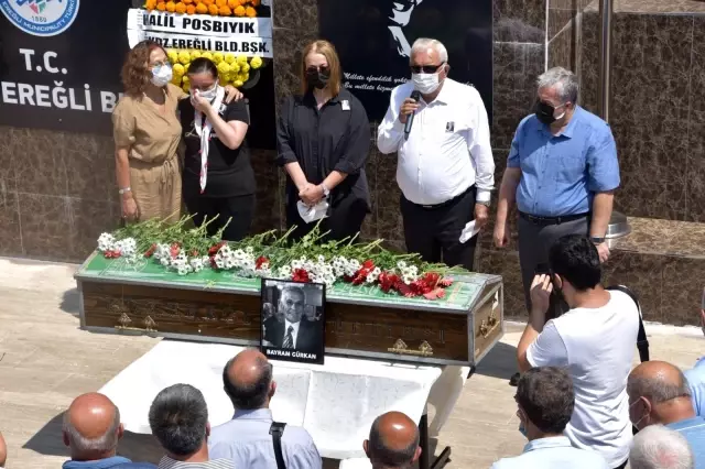 CHP'li Belediye Başkanı kendi parti yönetimine sitem etti: 'Onların zamanında particilikte saygı vardı, büyüklere hürmet vardı' CHP'li Belediye Başkanı kendi parti yönetimine sitem etti: 'Onların zamanında particilikte saygı vardı, büyüklere hürmet vardı'