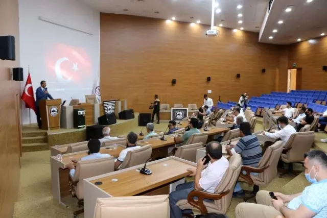Elazığ İl Özel İdare Spor Kulübü'nün yeni başkanı Ahmet Doğuş Cantürk oldu