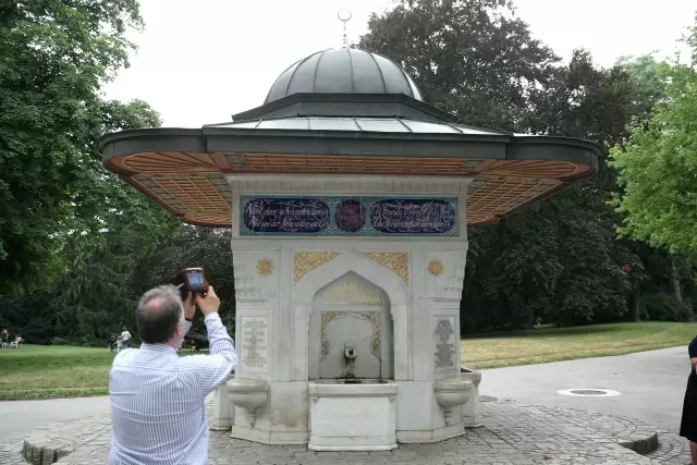 Viyana'da tadilatı tamamlanan Yunus Emre Çeşmesi yeniden hizmete açıldı