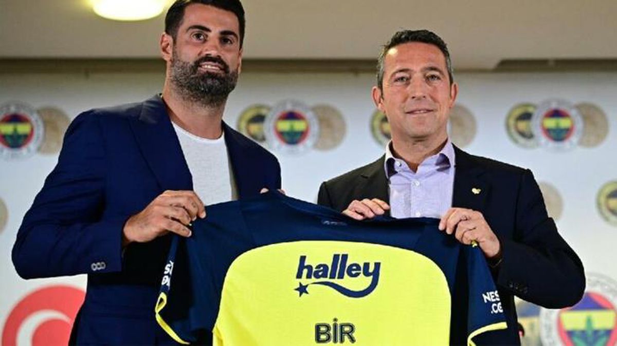 Volkan'a yöneltilen soruda araya giren Ali Koç'un verdiği cevap şaşkınlık yarattı