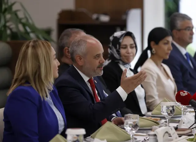 Azerbaycan ve KKTC Dışişleri Komiteleri heyetleri TBMM'de