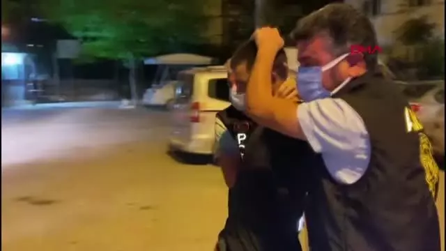 BOŞANMA AŞAMASINDAKİ EŞİNİ VE KAYINPEDERİNİ ÖLDÜREN ŞÜPHELİ, YAKALANDI