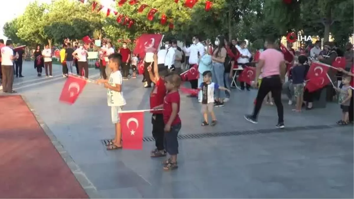 Gaziantep'te renkli 15 Temmuz korteji
