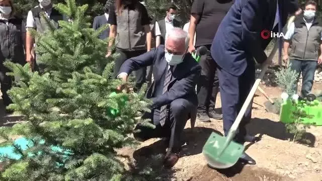 Isparta'da 15 Temmuz Ormanı'na fidan dikildi
