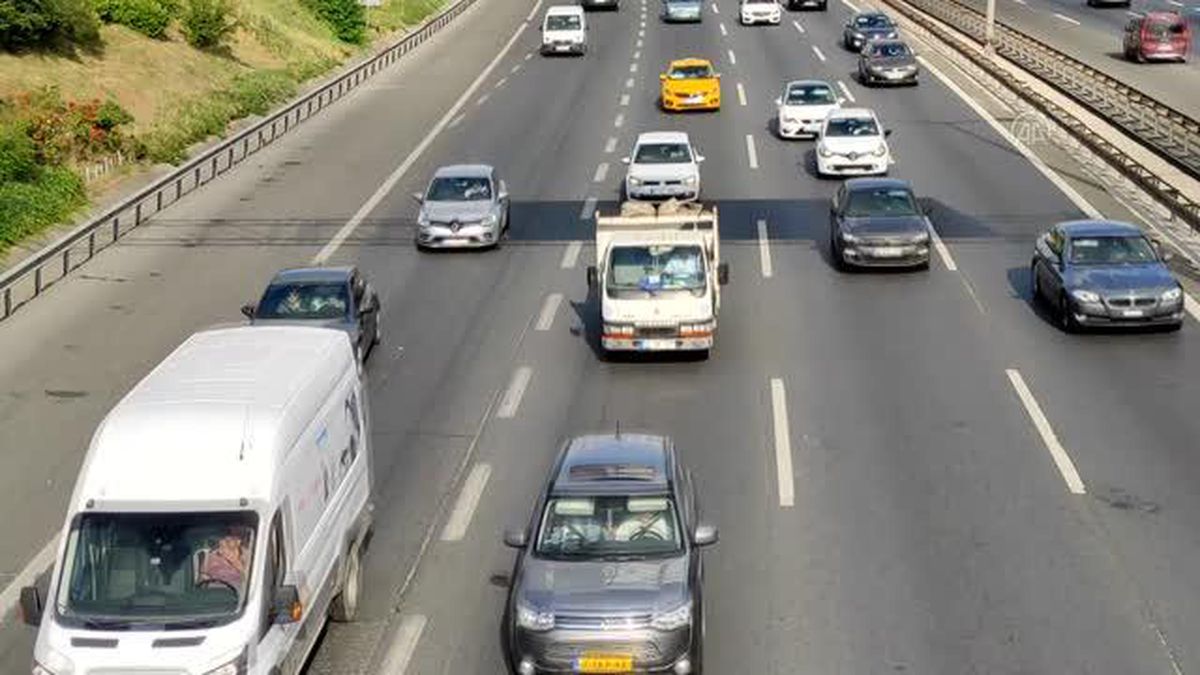 İstanbul trafiğinde 'bayram tatili' yoğunluğu