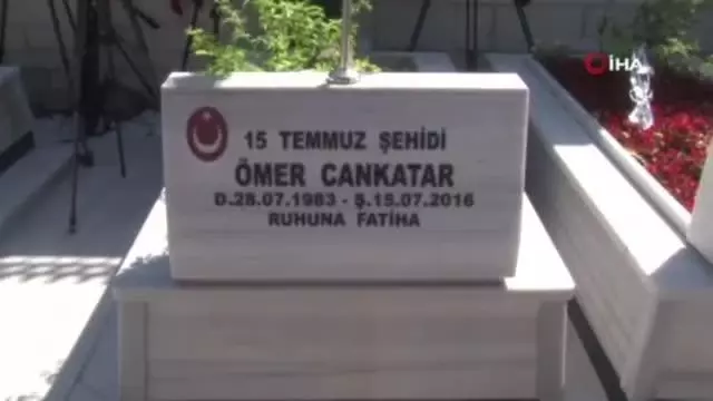 15 Temmuz şehitlerinin aileleri, Edirnekapı Şehitliği'ne akın etti